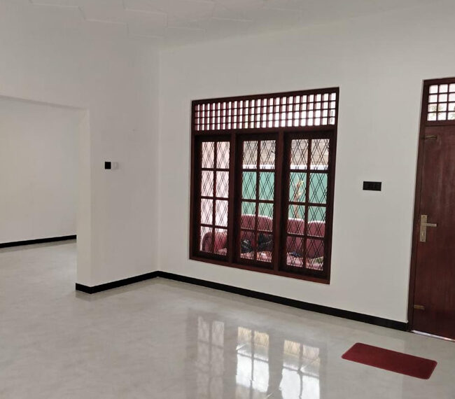 House-for-sale-in-Piliyandala-05-10778