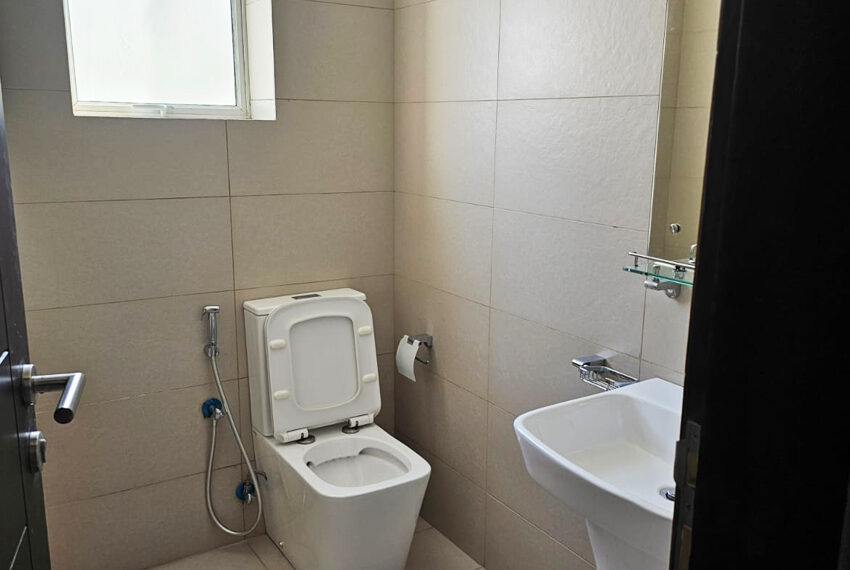 Fully-Furnished-Apartment-for-Rent-in-Colombo-04-10790-05