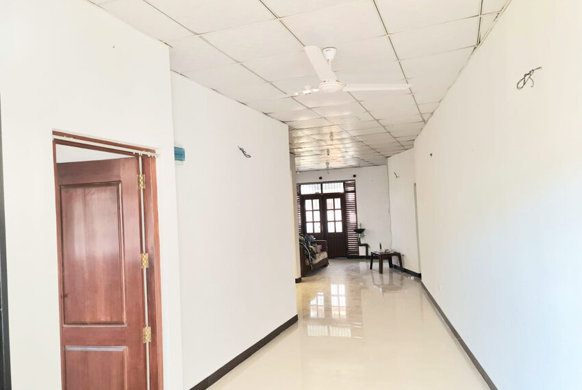 House-for-Rent-in-Mount-Lavinia-10802-06