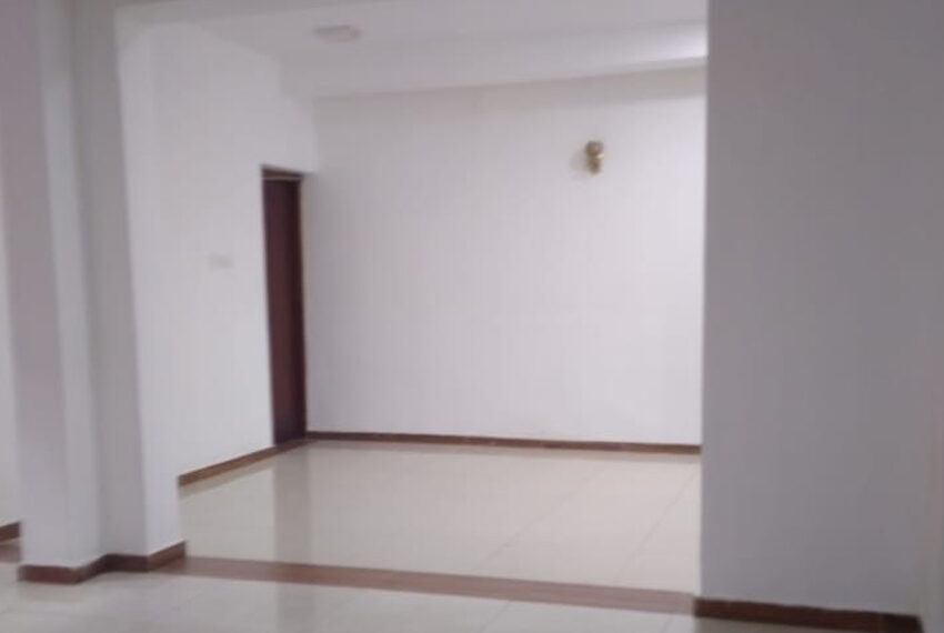 House-for-sale-in-Kolonnawa-10800-02