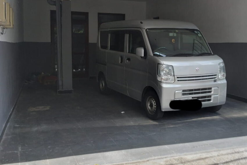 House-for-sale-in-Kolonnawa-10800-05