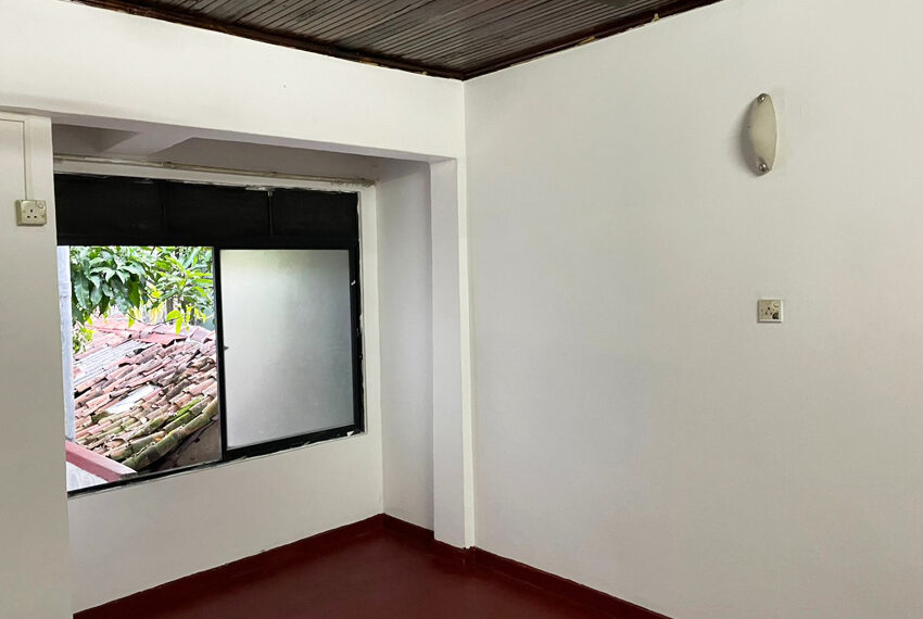 Two-Story-House-for-Sale-in-Colombo-09-10801-02