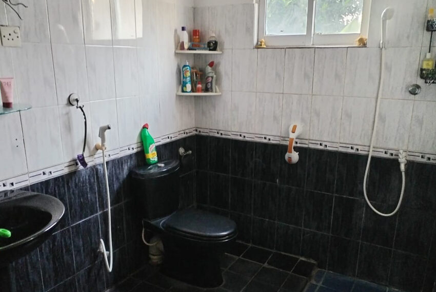 Two-Story-House-for-Sale-in-Moratuwa-10789-01