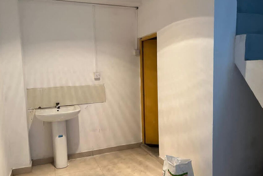 Apartment-for-rent-in-Colombo-06-03