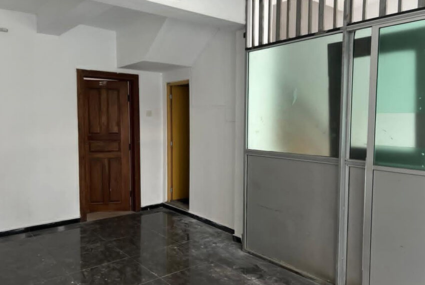 Apartment-for-rent-in-Colombo-06-04