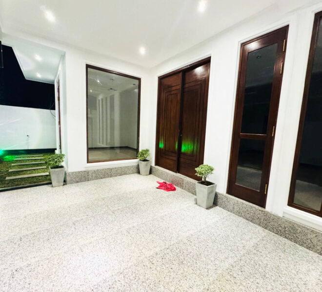 Brand-New-House-for-Sale-in-Wattala-10825-02