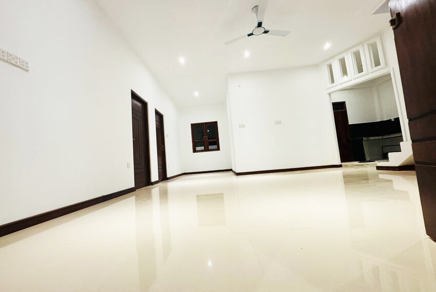 Brand-New-House-for-Sale-in-Wattala-10825-04