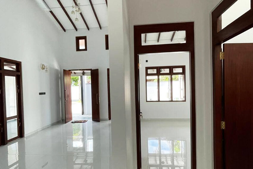 Brand-New-Single-Story-House-for-Sale-in-Athutugiriya-10843-05