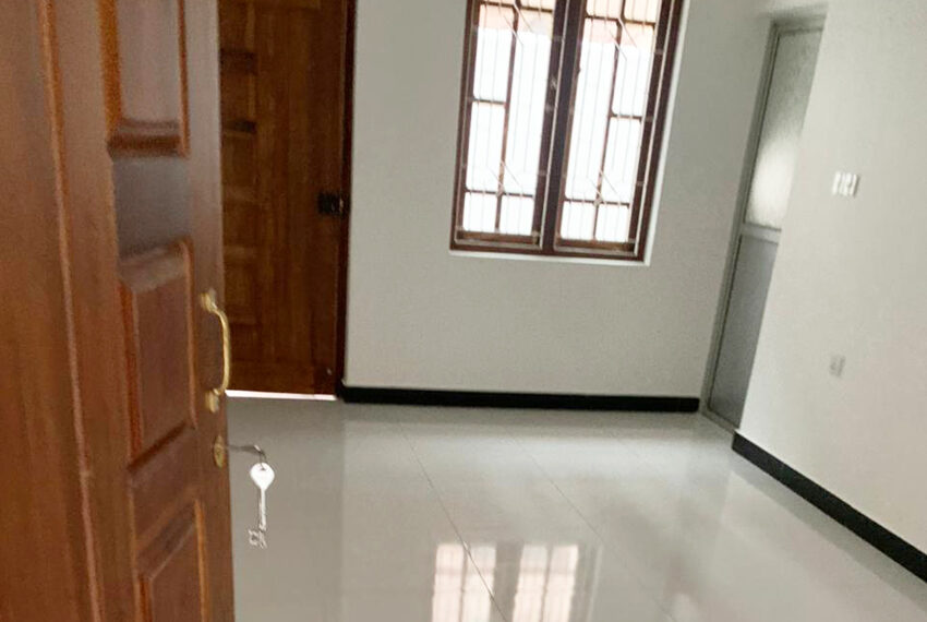 Commercial-Building-for-Rent-in-Rathmalana-10840-01