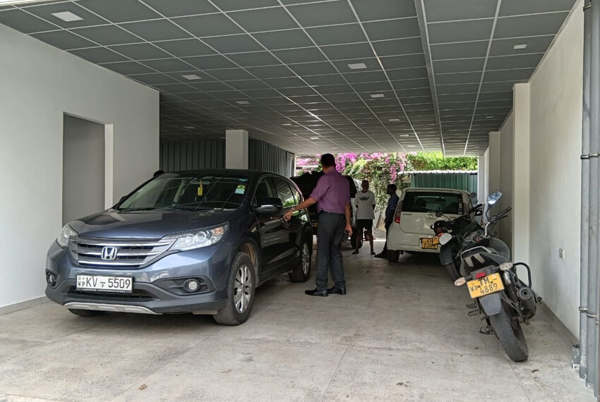 House-for-sale-in-Nawala-10844-04