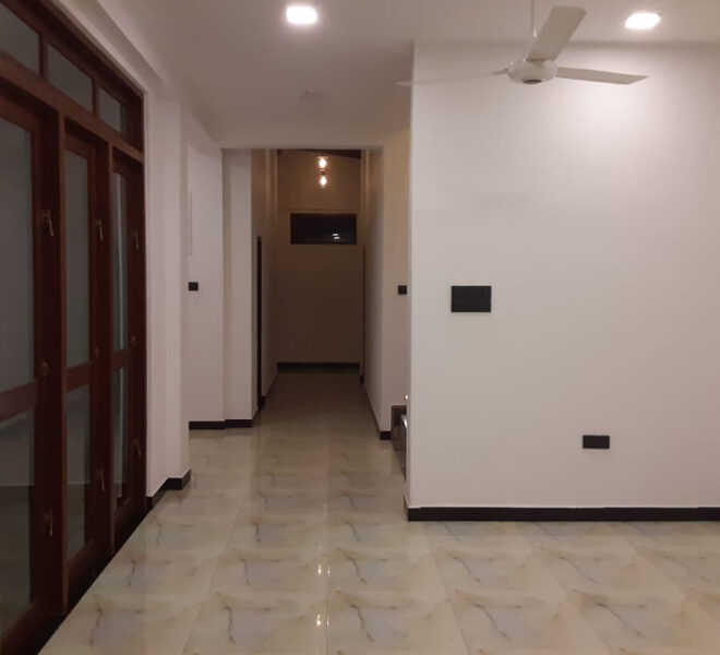 House-for-sale-in-Pannipitiya-10837-01