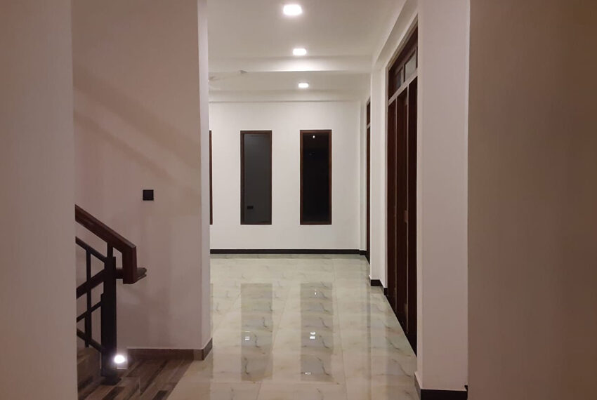 House-for-sale-in-Pannipitiya-10837-04