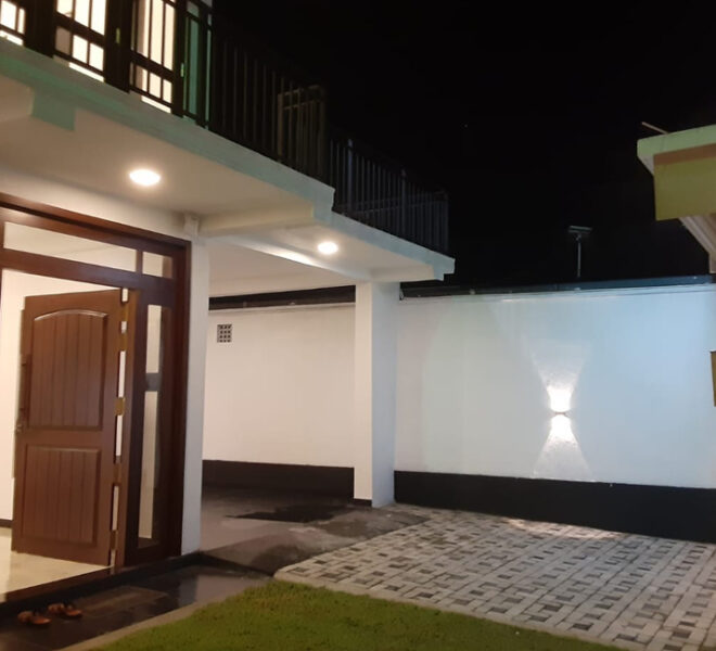 House-for-sale-in-Pannipitiya-10837-05