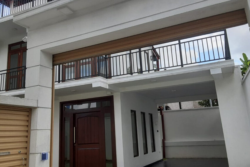 House-for-sale-in-Pannipitiya-10837-06