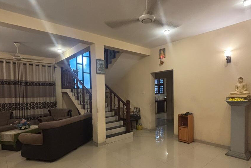 House-for-sale-in-Dehiwela-10856-02