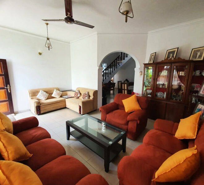 Two-Story-House-for-Sale-in-Dehiwala-10852-03