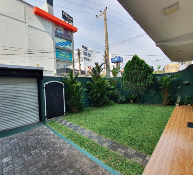 Two-Story-House-for-Sale-in-Dehiwala-10852-05