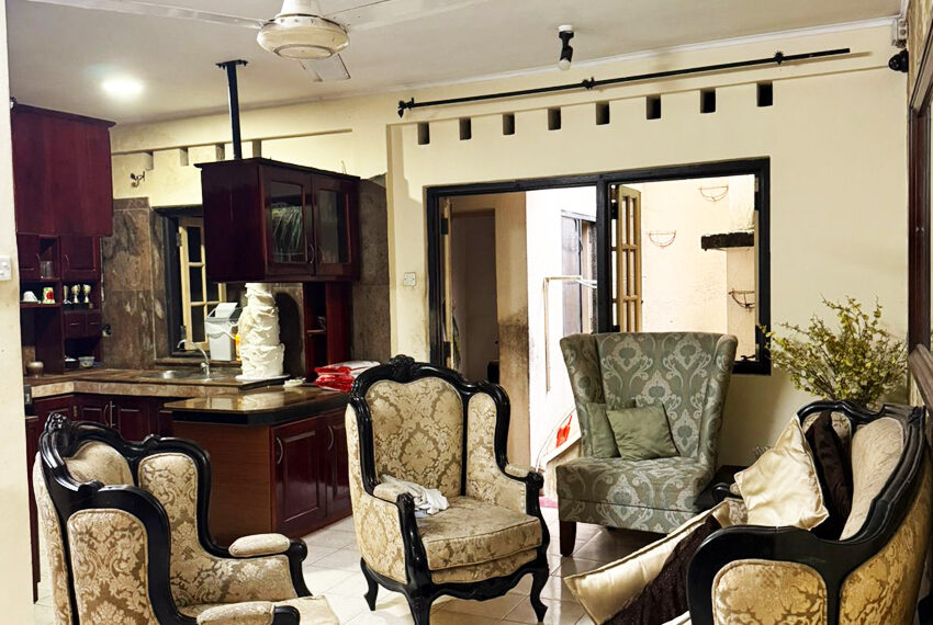 Three-Story-House-for-Sale-in-Wellawatta-10871-05