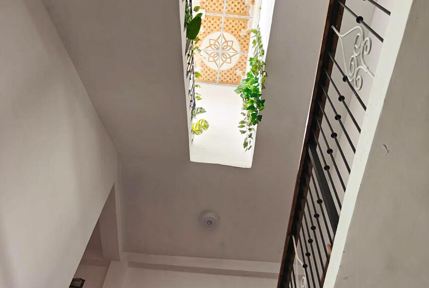 Two-Story-House-for-Sale-in-Dehiwala-10865-02