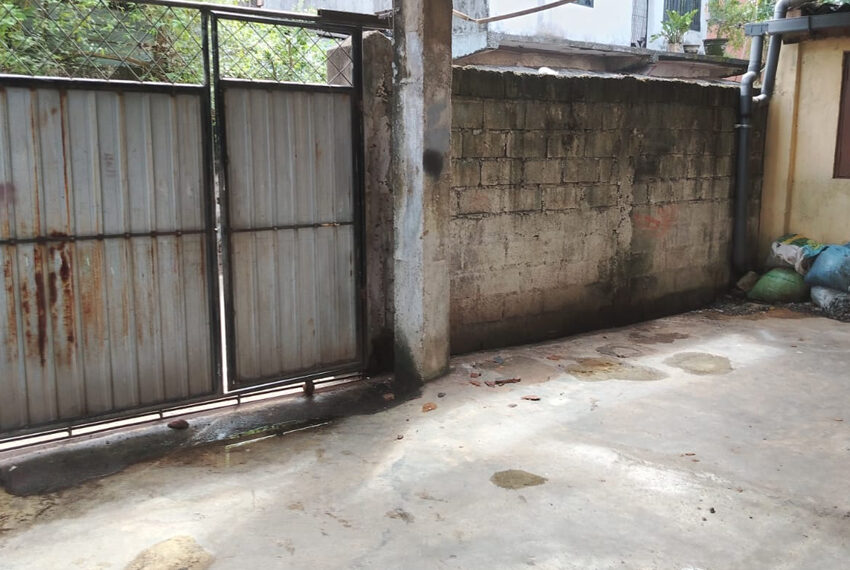 House-for-sale-in-Bamabalapitiya--10905-02