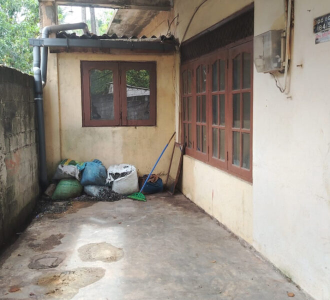 House-for-sale-in-Bamabalapitiya--10905-09