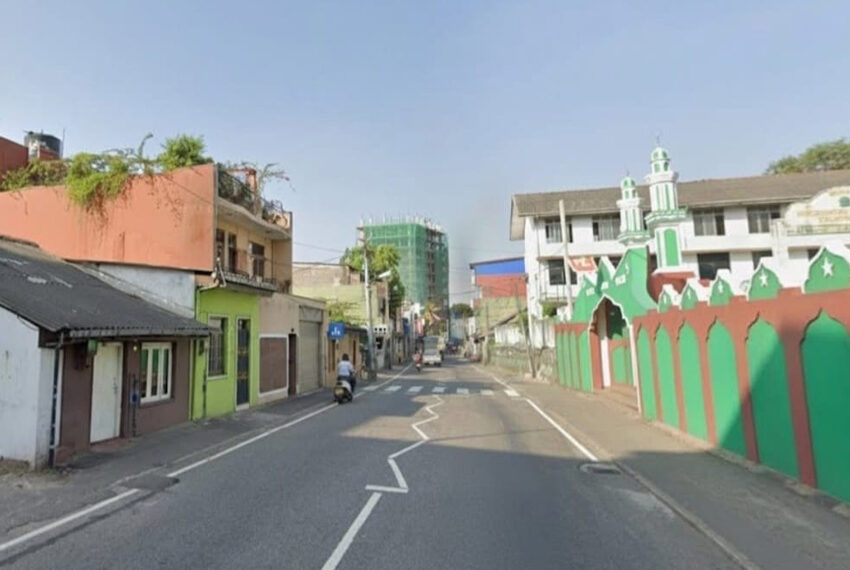 Land-for-Sale-in-Colombo-15-10900-01