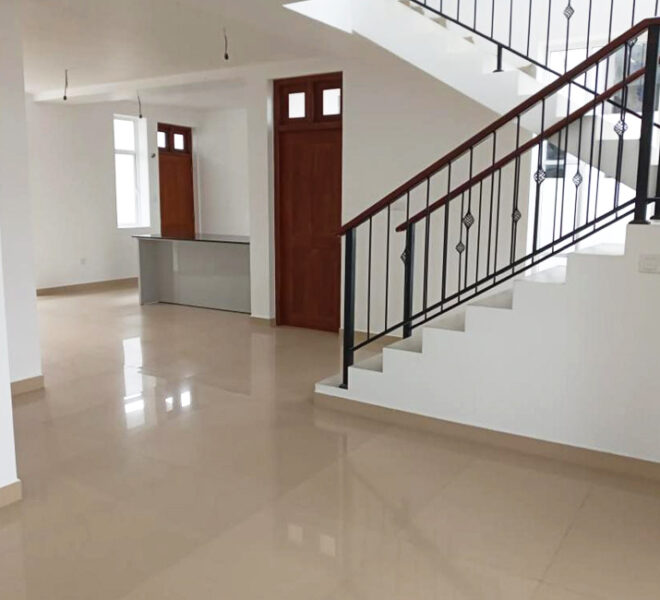 Two-Story-House-for-Sale-in-Ratmalana-10902-01
