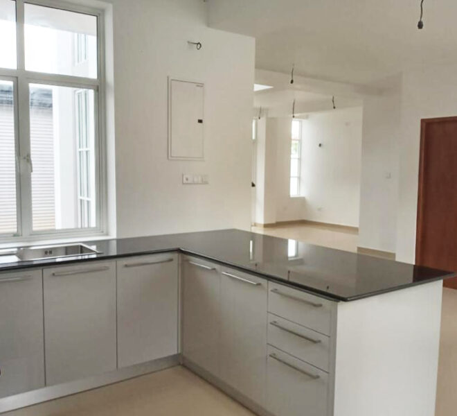 Two-Story-House-for-Sale-in-Ratmalana-10902-05