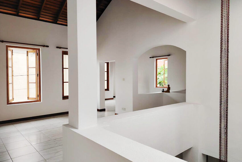 Two-Story-Luxury-House-for-Sale-in-Nawala-10906-04