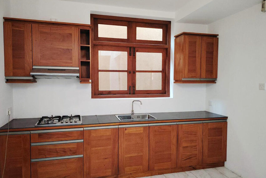 Two-Story-Luxury-House-for-Sale-in-Nawala-10906-06