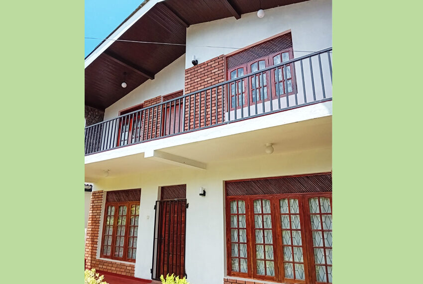 Two-Story-House-for-Sale-in-Moratuwa-10913-01