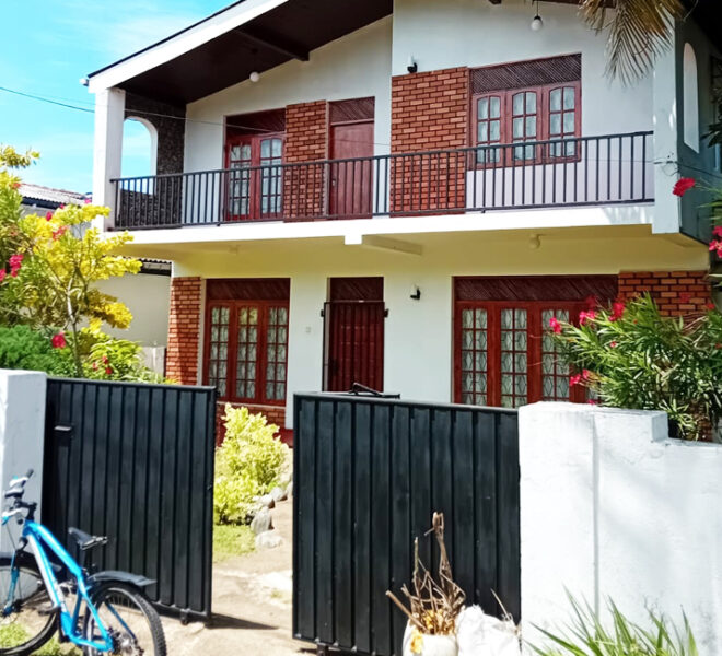 Two-Story-House-for-Sale-in-Moratuwa-10913-05