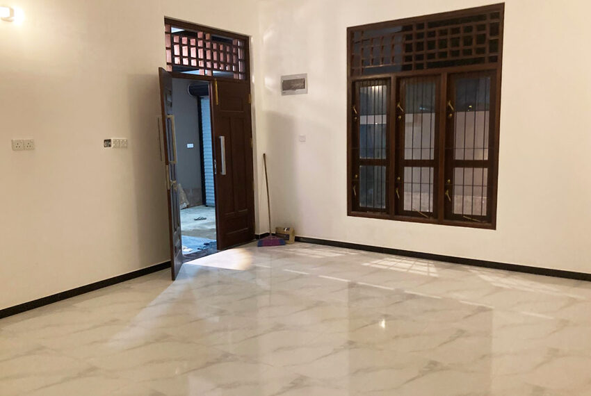 Brand-New-House-for-Sale-in-Wellampitiya-10928-01