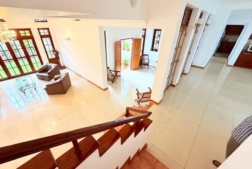 Luxury-Two-Story-House-for-Sale-in-Kohuwala-10932-01