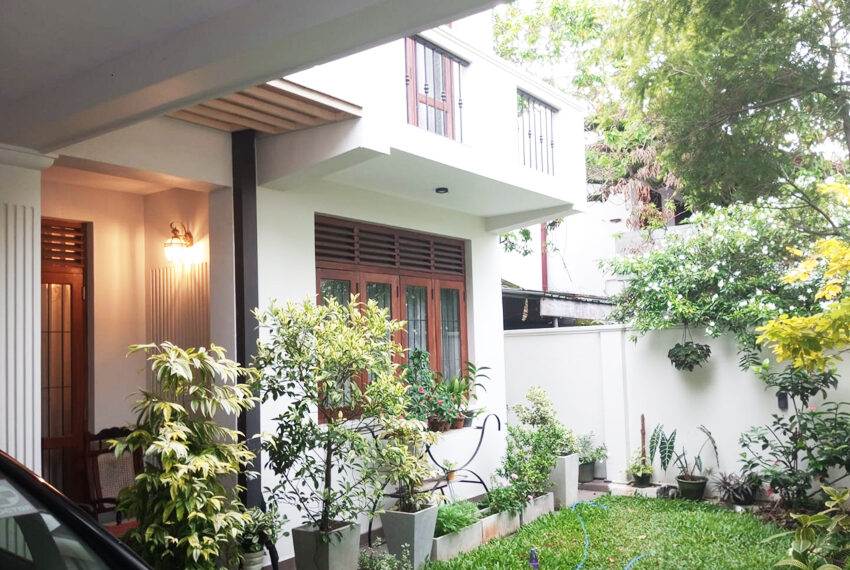 Two-Story-House-for-Sale-in-Dehiwala-10936-03