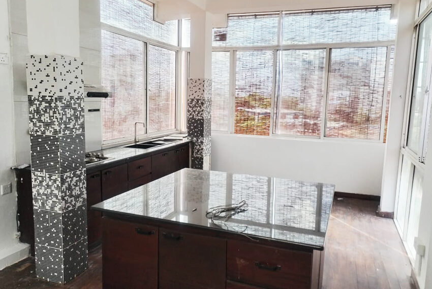Brand-New-House-for-Rent-in-Colombo-09-109620-01