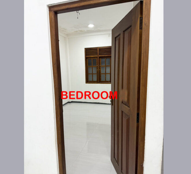 Brand-New-House-for-Sale-in-Wellampitiya-10976-03