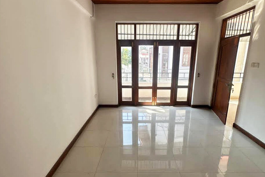 Houe-for-sale-in-Nawla-10971-04