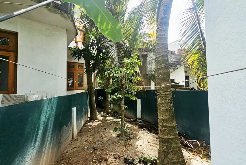 House-for-Sale-in-Mulleriyawa-10968-03