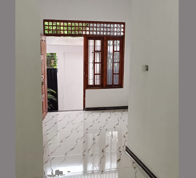 House-for-sale-in-Kolonnawa-10979-04
