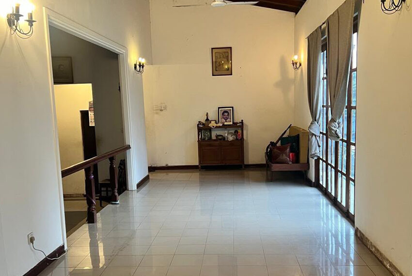 House-for-sale-in-Mattegoda-10972-03
