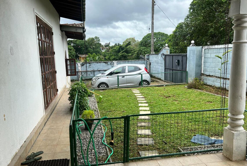 House-for-sale-in-Mattegoda-10972-04