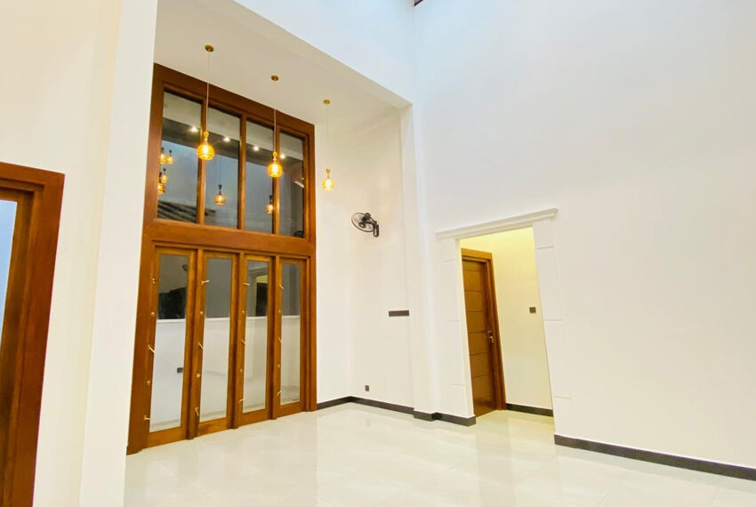 House-for-sale-in-Polgasowita-10963-03