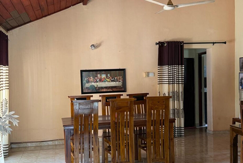 House-for-sale-inJa-Ela-10980-01
