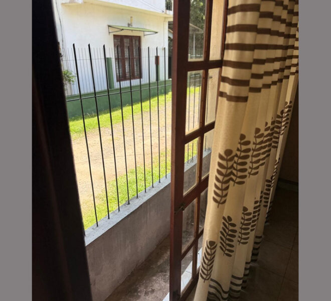 House-for-sale-inJa-Ela-10980-03