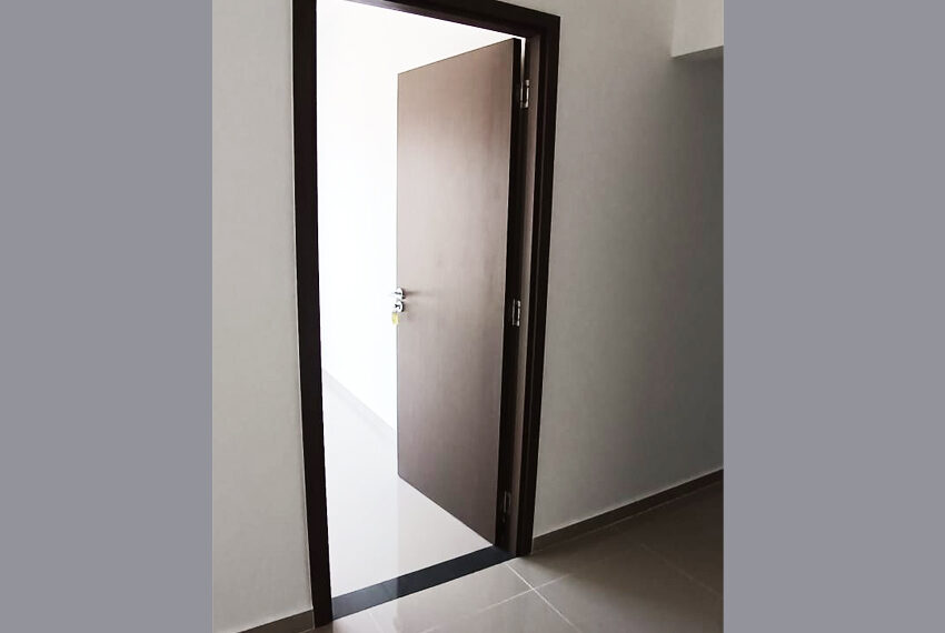 Luxury-Apartment-for-Sale-in-Athurugiriya-10969-04