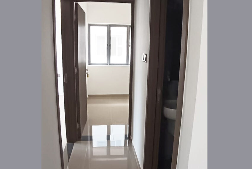 Luxury-Apartment-for-Sale-in-Athurugiriya-10969-07