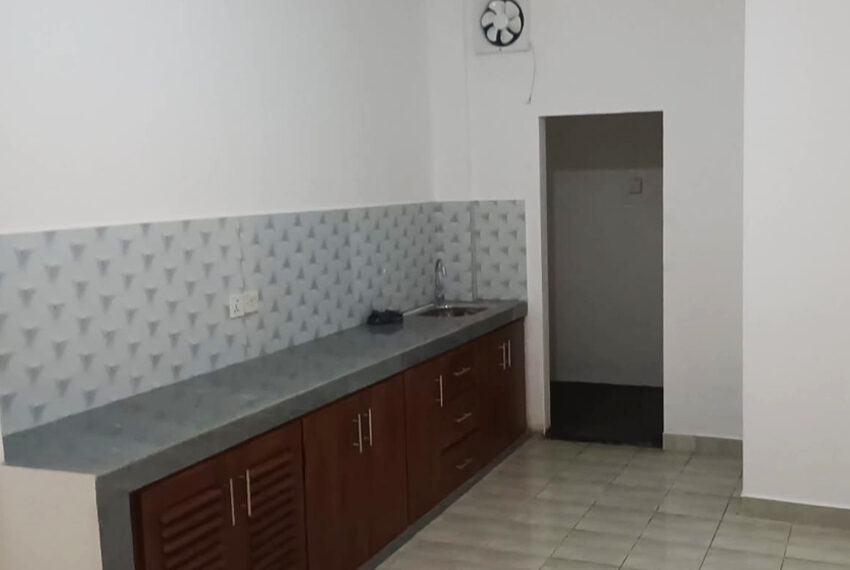 Three-Story-House-for-Sale-in-Mount-LaVINIA-10975-02