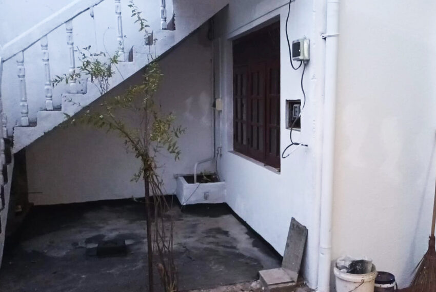 Three-Story-House-for-Sale-in-Mount-LaVINIA-10975-06