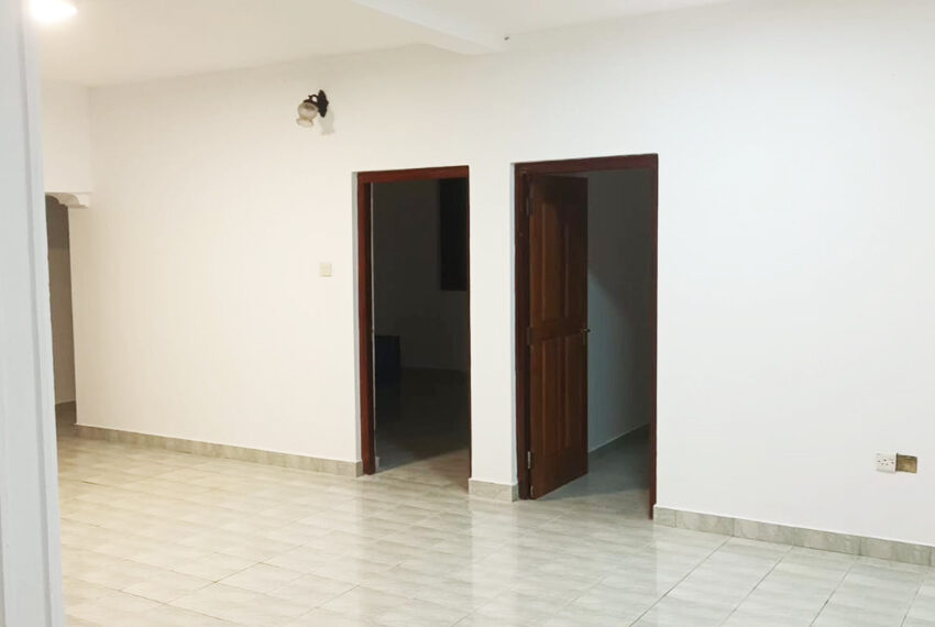 Three-Story-House-for-Sale-in-Mount-LaVINIA-10975-07